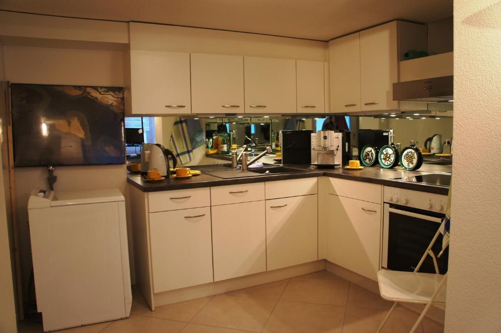 Studio-Appartment Horgen Kamer foto